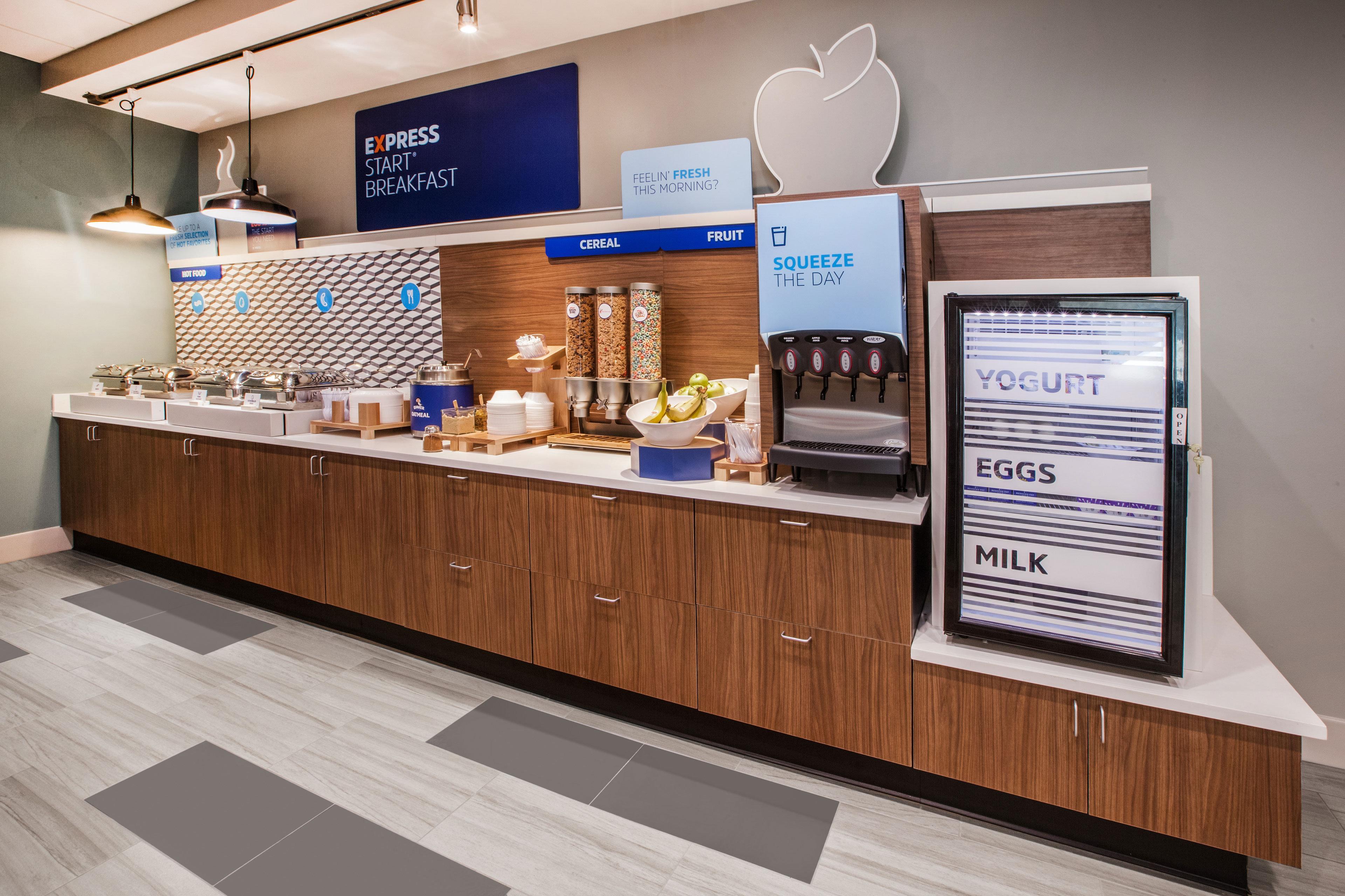 Holiday Inn Express Madera By Ihg Екстериор снимка