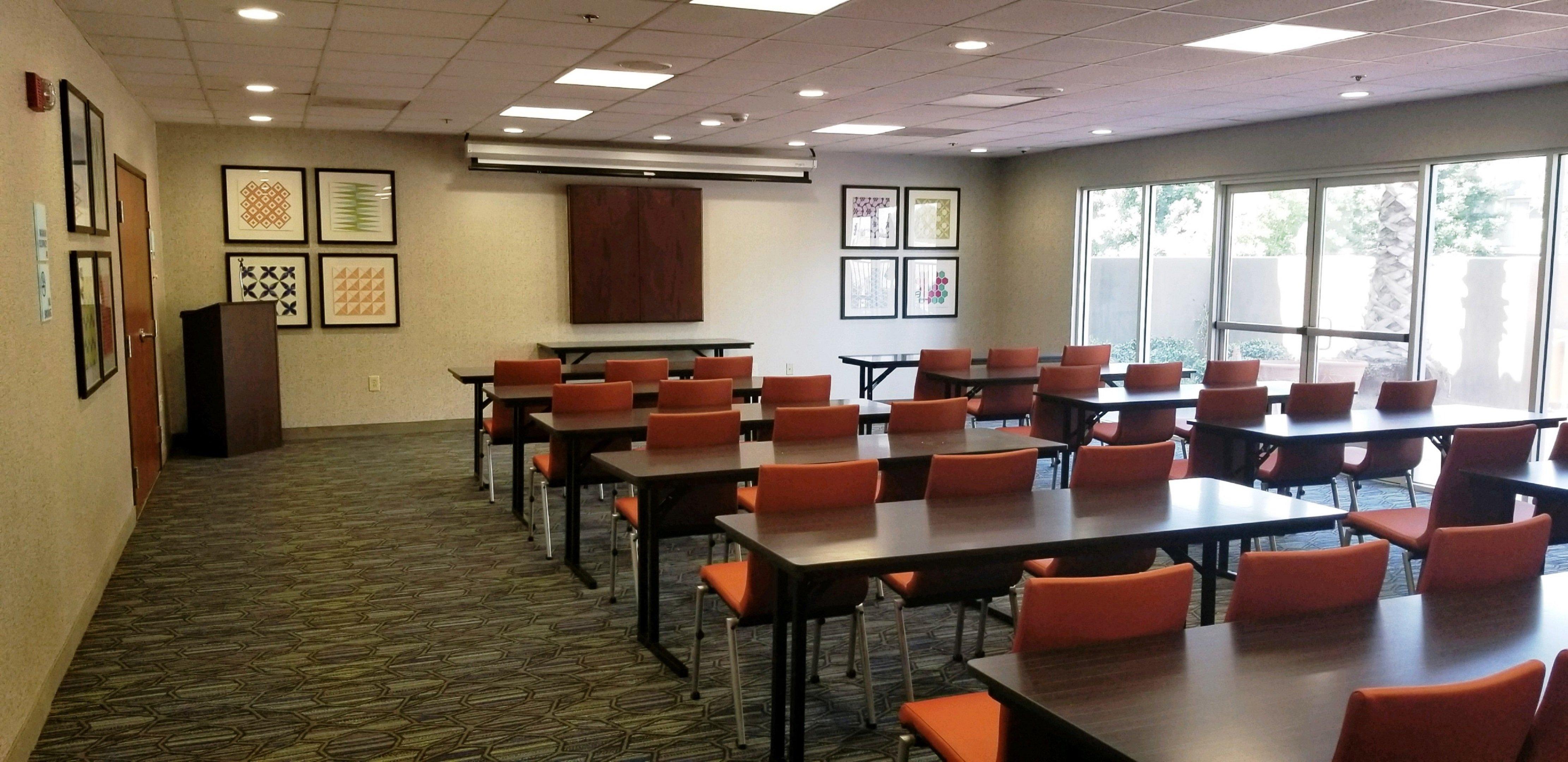 Holiday Inn Express Madera By Ihg Екстериор снимка
