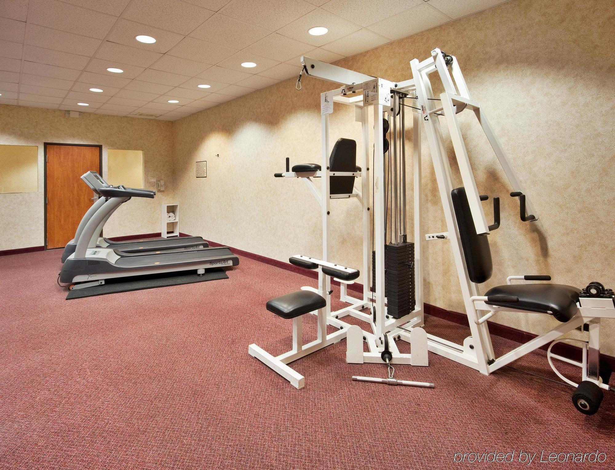 Holiday Inn Express Madera By Ihg Съоръжения снимка