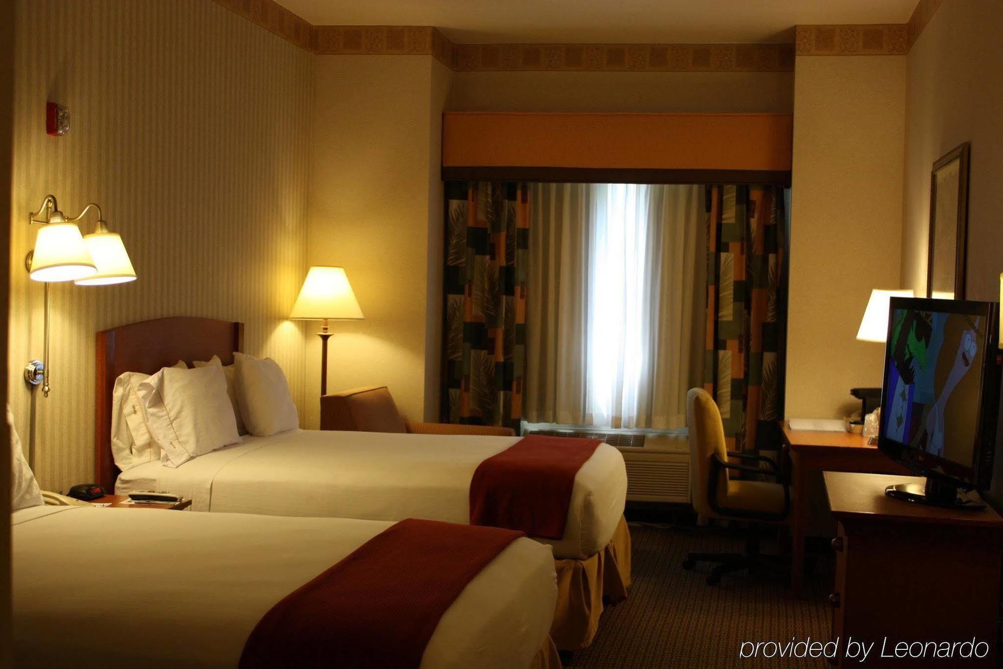 Holiday Inn Express Madera By Ihg Екстериор снимка